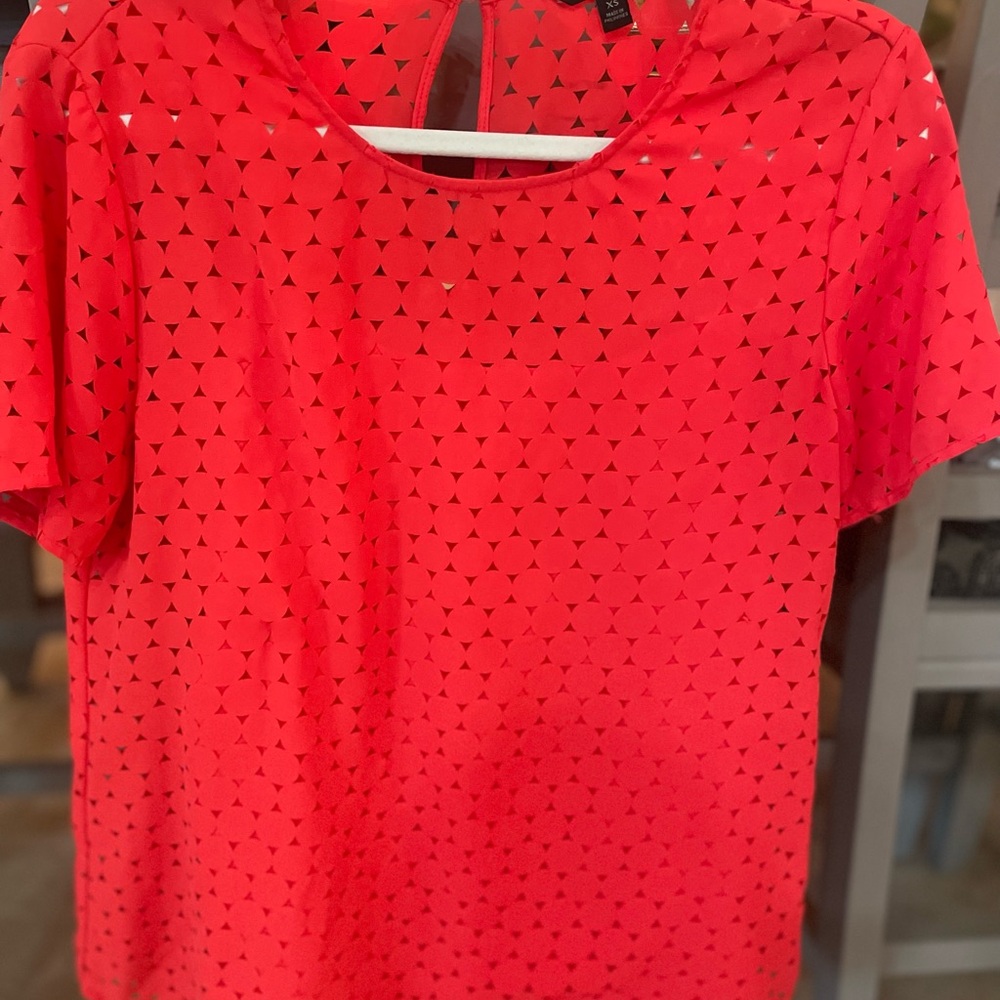 Banana Republic short sleeve top with coordinating tank
